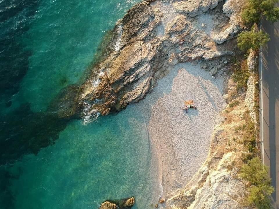 Apartmani Stones Sutivan I Buitenkant foto