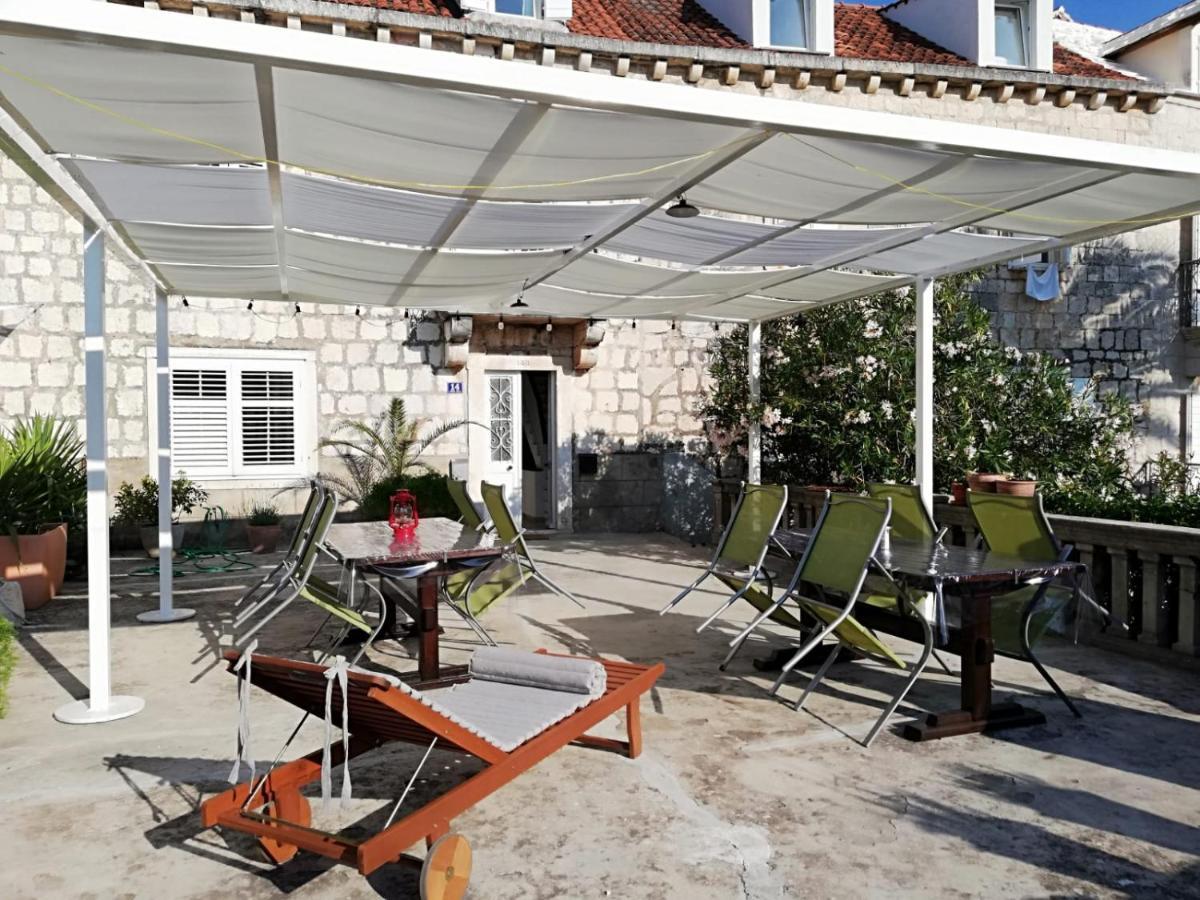 Apartmani Stones Sutivan I Buitenkant foto